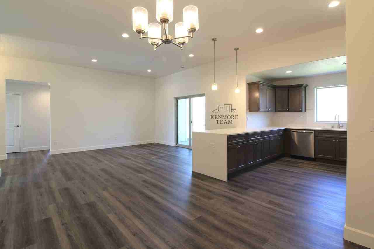 5608 W 30th Ave - Photo 3 of 12