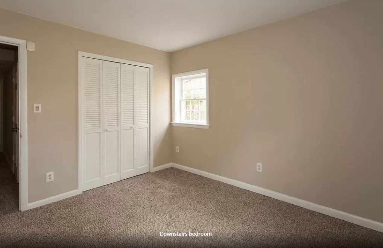 3146 Friar Tuck Way - Photo 6 of 11
