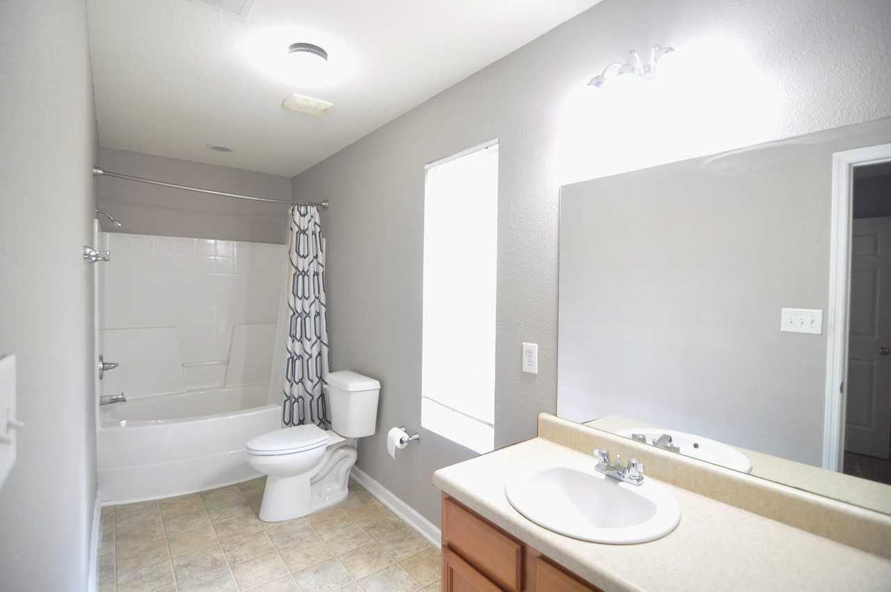 29934 Glenrose Way - Photo 4 of 21