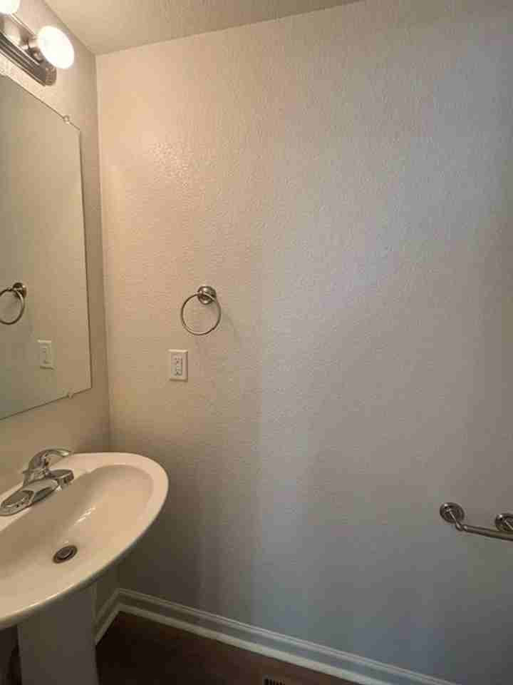 6617 Horse Soldier Rd - Photo 7 of 38