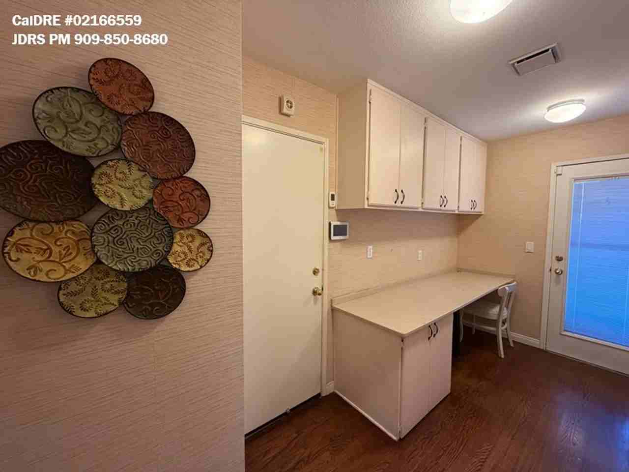 2519 Via La Mesa - Photo 6 of 15