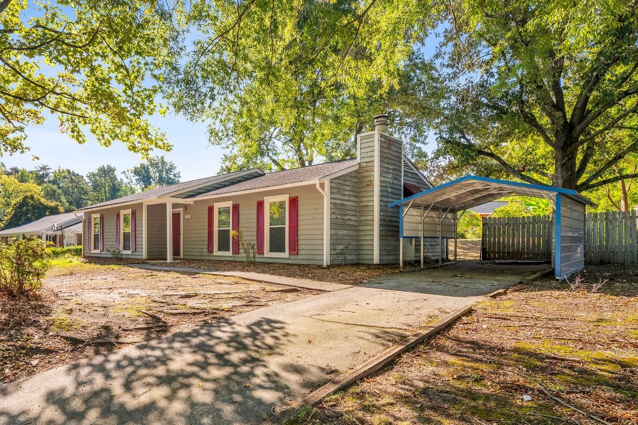 3303 Morning Dew Rd - Photo 2 of 36
