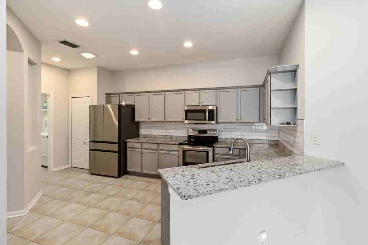 5816 Phoebenest Dr - Photo 5 of 13