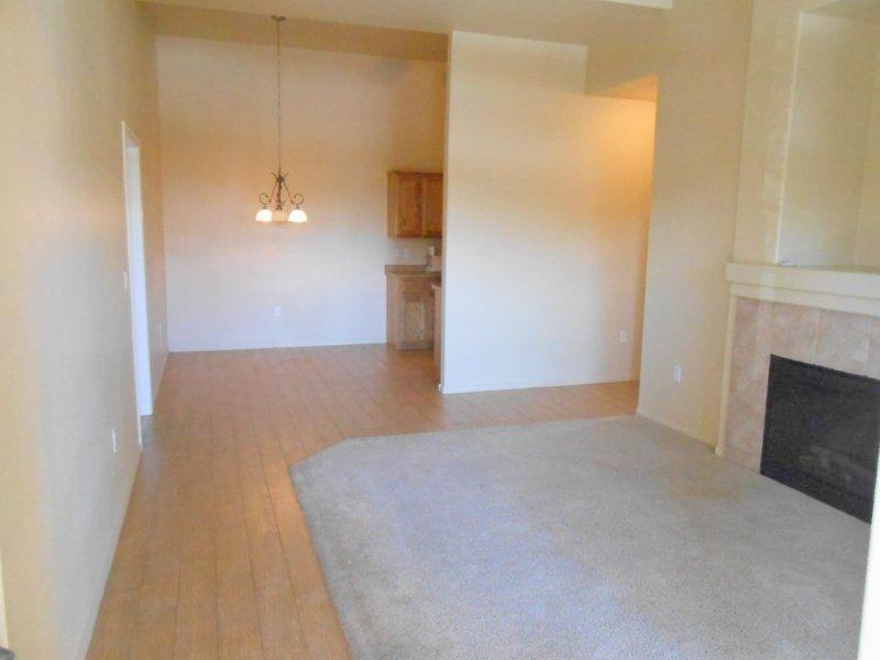 3481 Desert Cliff St #201 - Photo 6 of 22