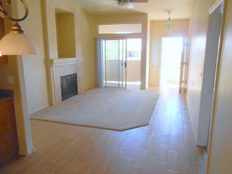 3481 Desert Cliff St #201 - Photo 7 of 22