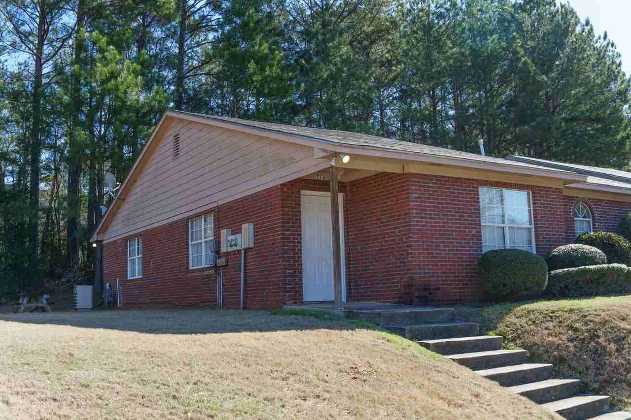 1172 Northwood Dr - Photo 2 of 4