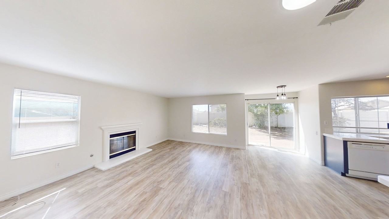 1045 Willmont Way - Photo 2 of 15