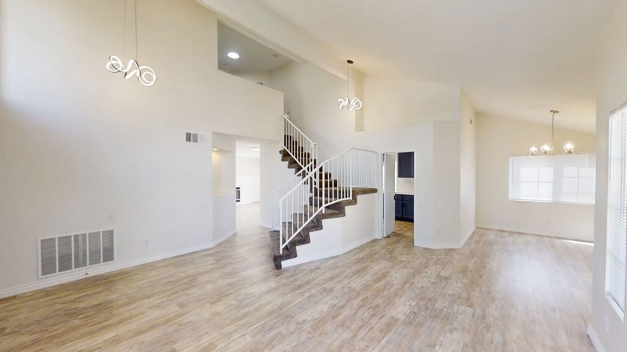 1045 Willmont Way - Photo 5 of 15