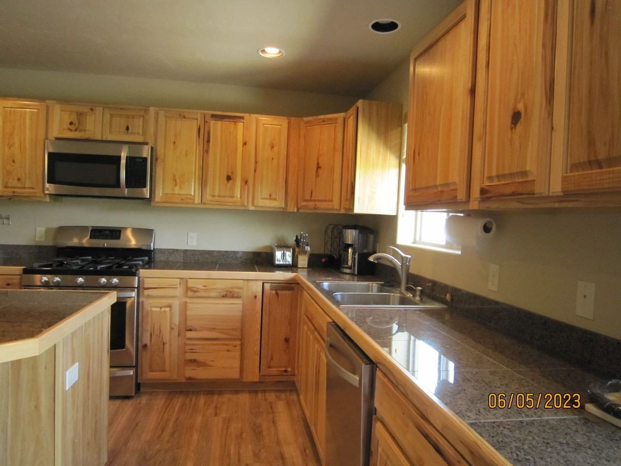50 Scratch Ct - Photo 3 of 14