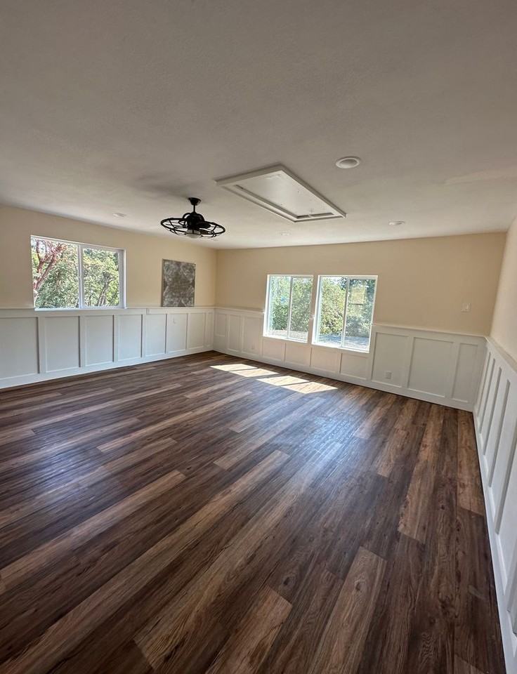 325 Kellisha Ln - Photo 4 of 36