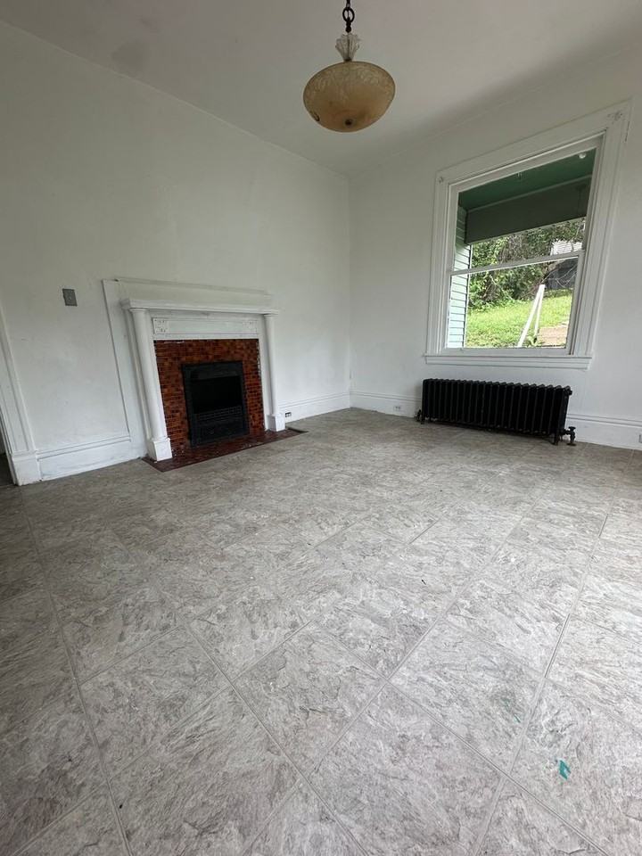 1405 Belleview Blvd - Photo 7 of 18
