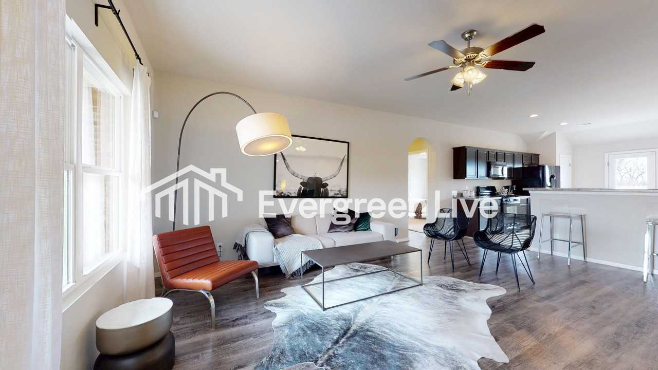 S Lions Ave - Photo 4 of 17
