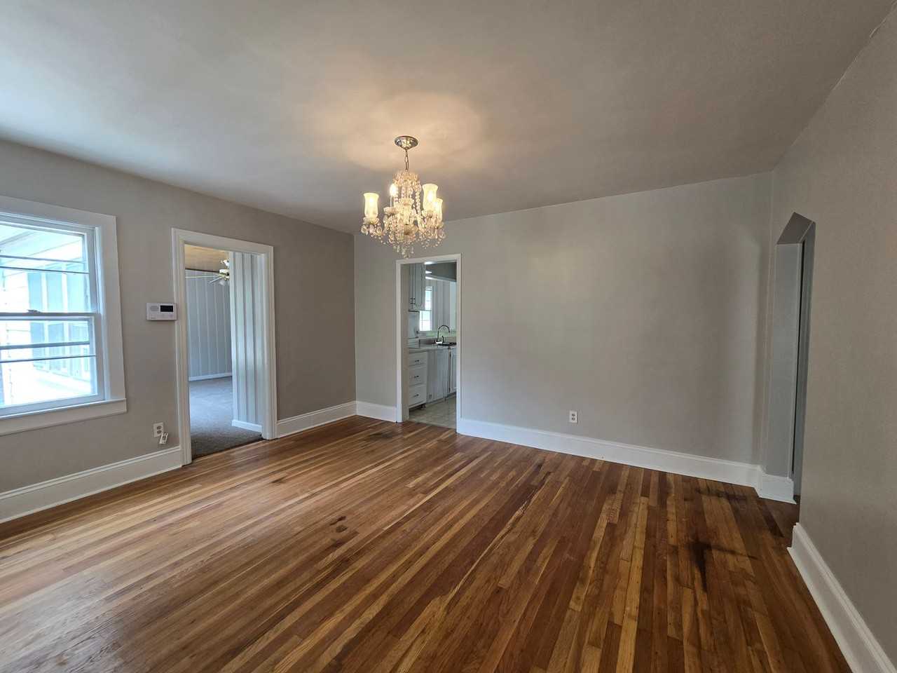 217 Brainerd Ave - Photo 3 of 22