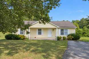 424 Blake Cir - Photo 1 of 1