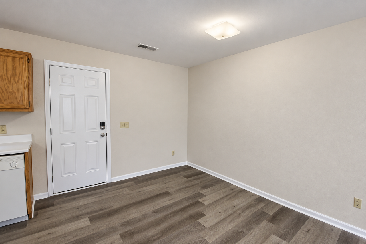 424 Blake Cir - Photo 7 of 26