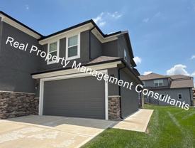21847 W 123rd Ter - Photo 1 of 1
