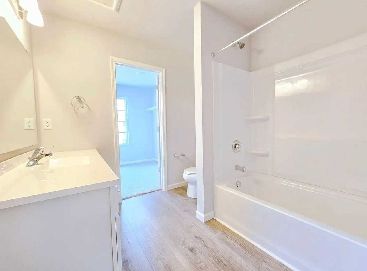 3105 Falling Oak Dr - Photo 6 of 23