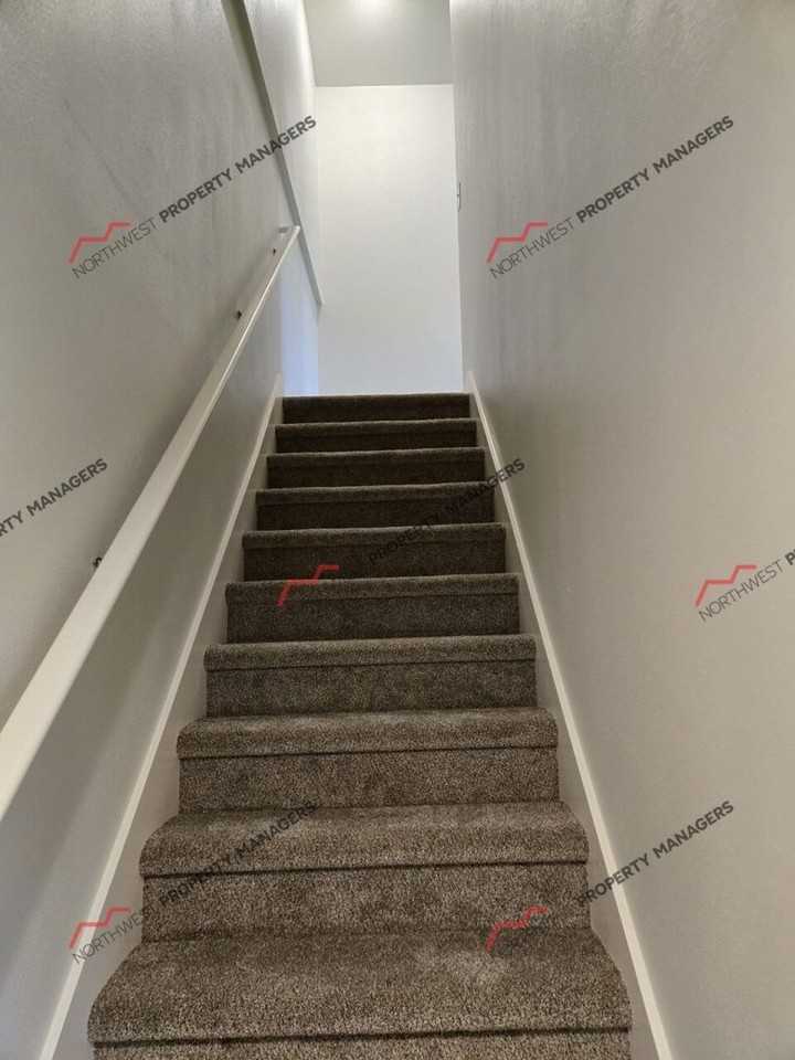 1176 Sw 22nd St - Photo 7 of 21