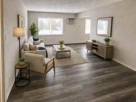 10 Pointe Terrace - Photo 1 of 1