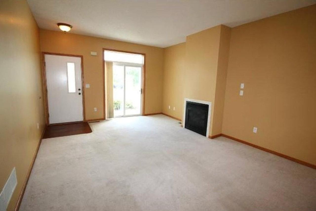 1900 Parkway Ave - Photo 3 of 9