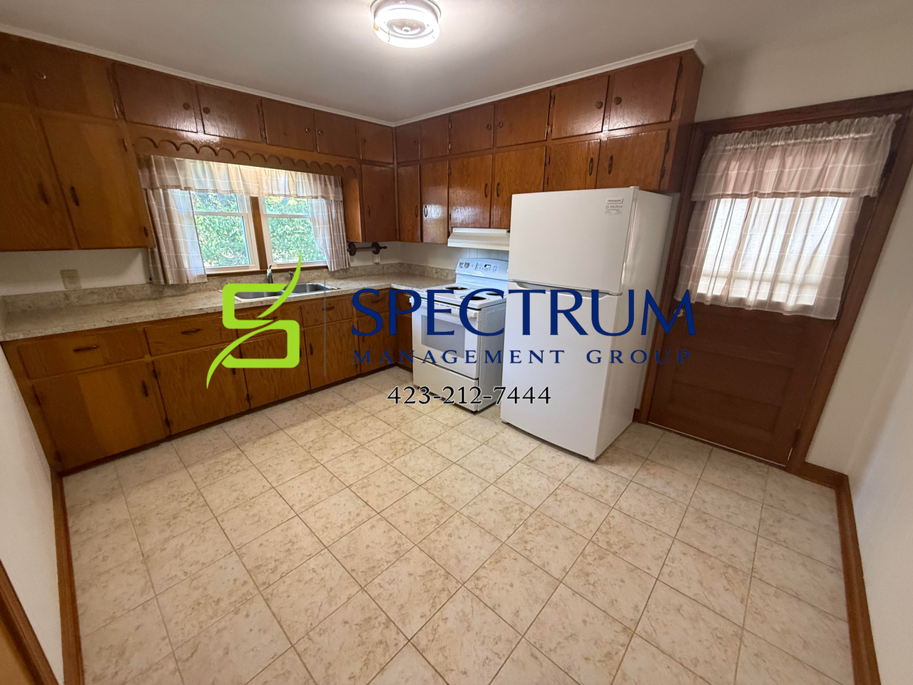 3216 Jarnigan St - Photo 3 of 15