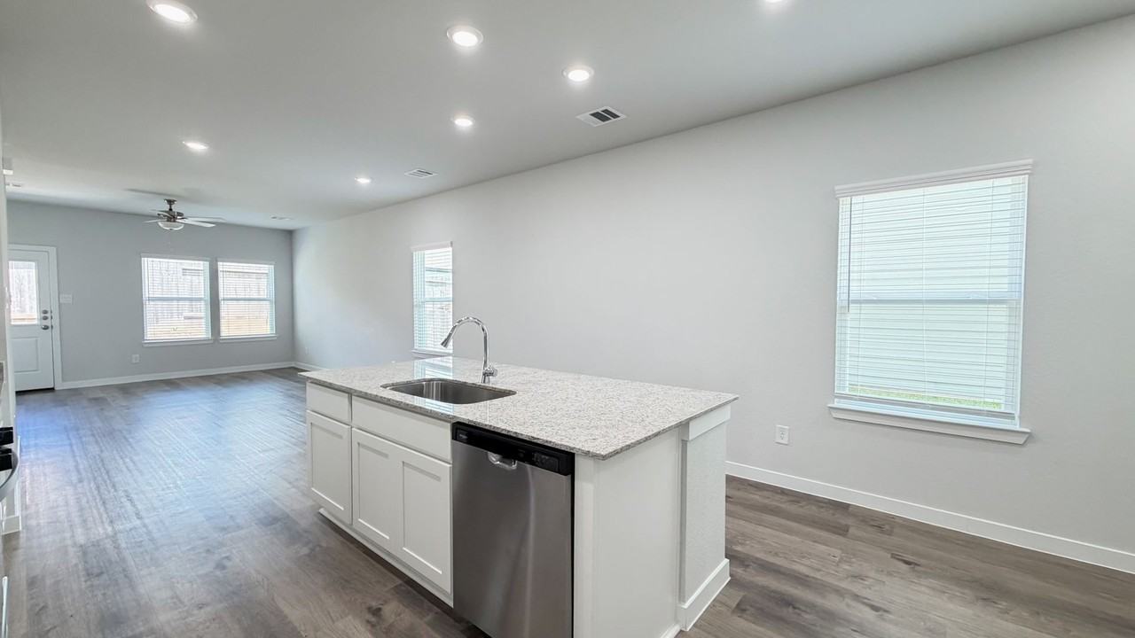 11958 Wisteria Meadows Dr - Photo 5 of 22