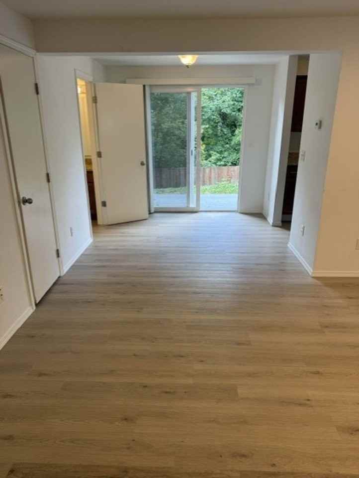 8718 57th Dr Ne - Photo 6 of 18