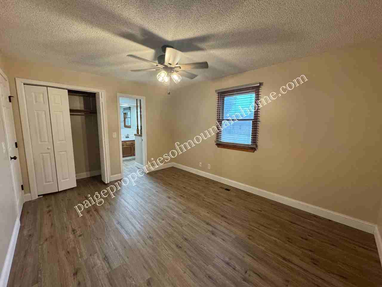 412 Spring Park Dr - Photo 7 of 22