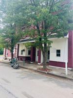 featured image of 201 N Cedar St