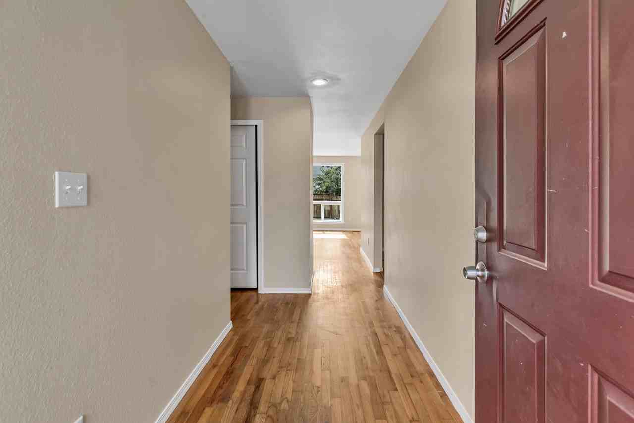 2017 S 284th Pl - Photo 4 of 23