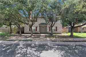 featured image of 1903 Woodsman Dr