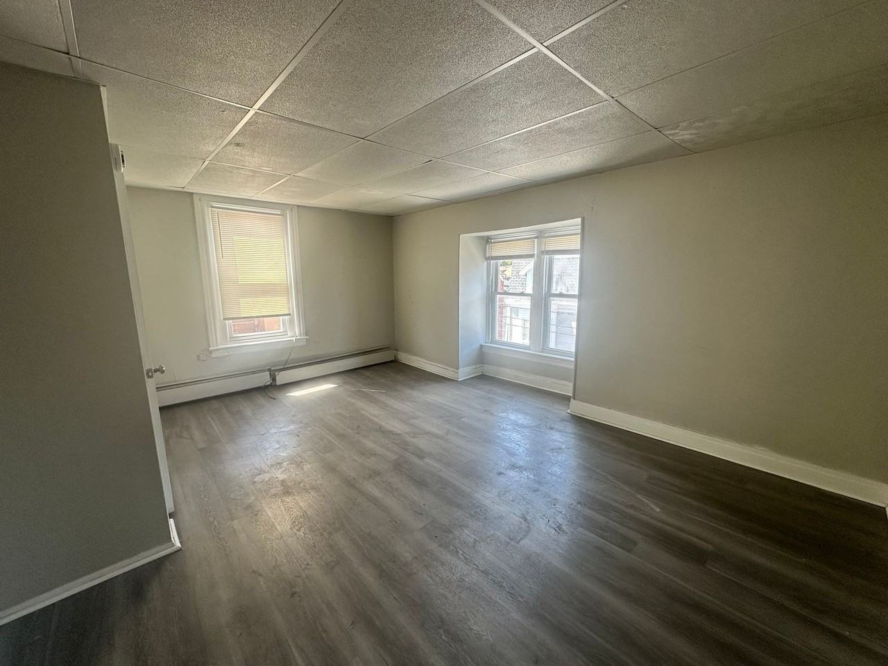 818 Church St - Photo 3 of 26