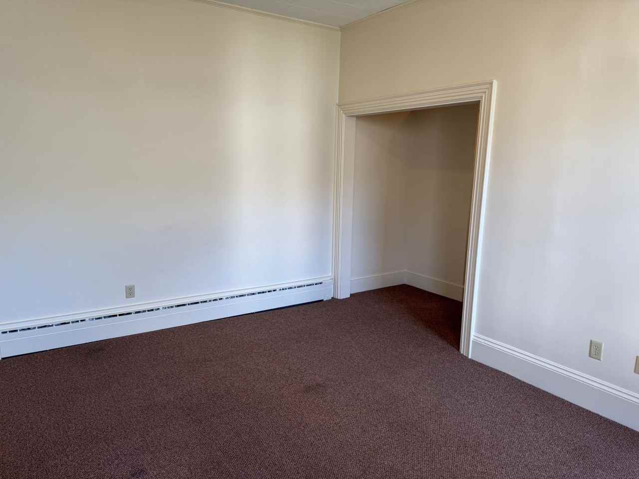 21 Storer St - Photo 4 of 14