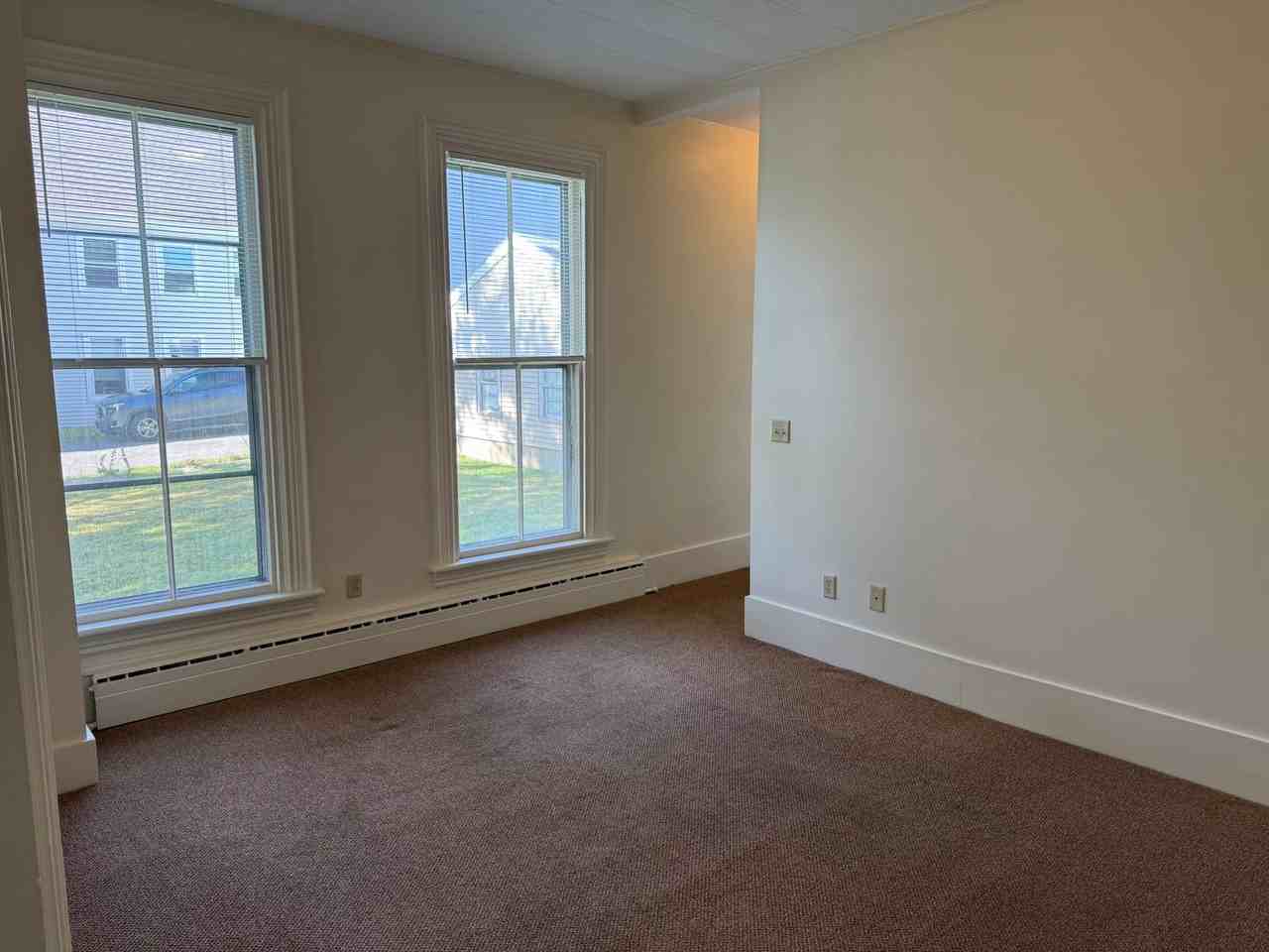 21 Storer St - Photo 5 of 14