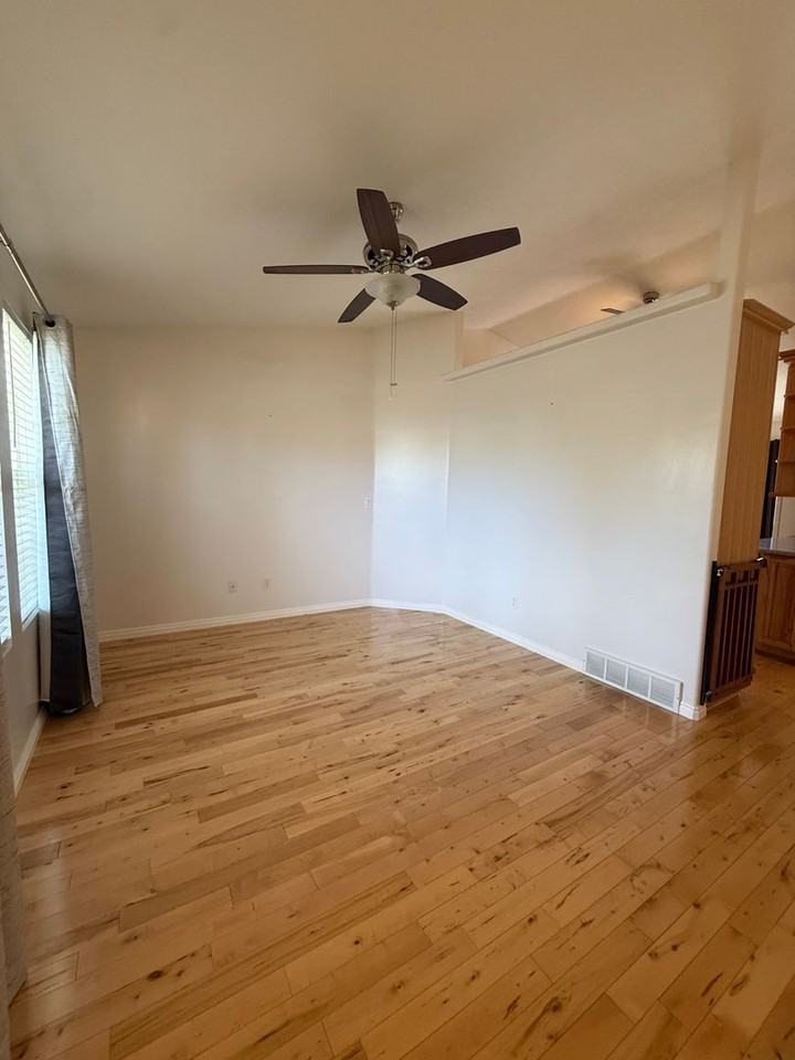 454 S 980 W - Photo 6 of 22