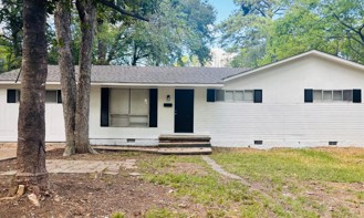 684 Heather Ln - Photo 1 of 1