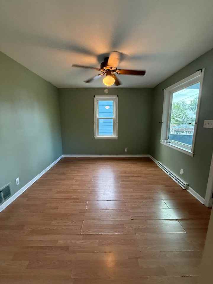1006 Willey St - Photo 2 of 14