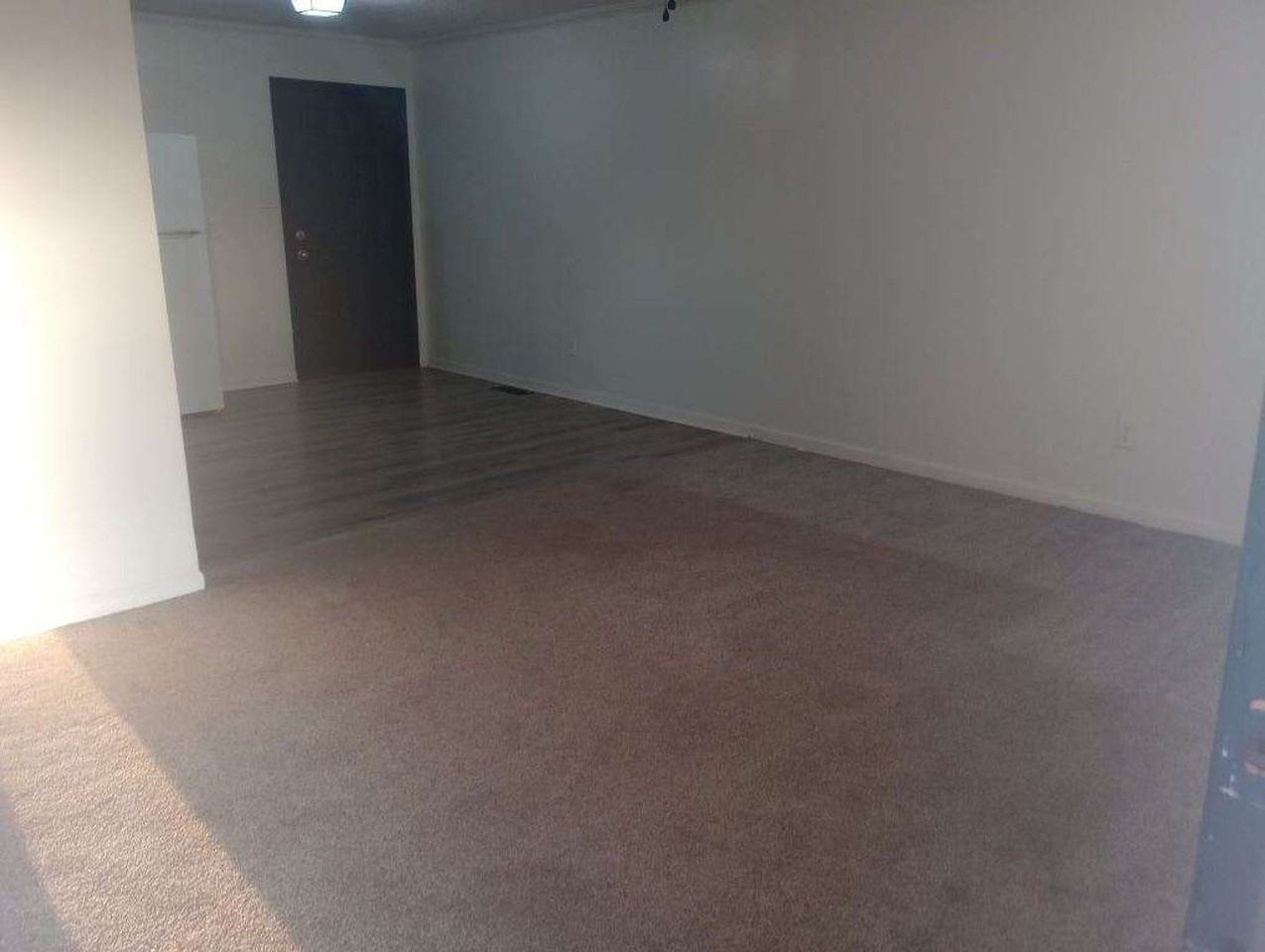350 Westside Dr - Photo 2 of 10