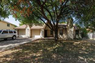 8810 Piney Point Dr - Photo 1 of 1