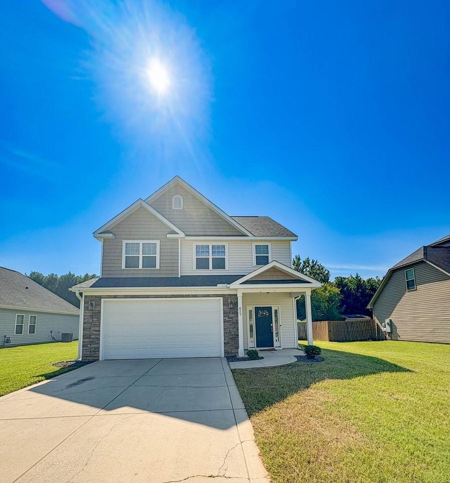829 Bellingham Way - Photo 2 of 31