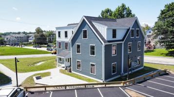 featured image of 32 Madbury Rd