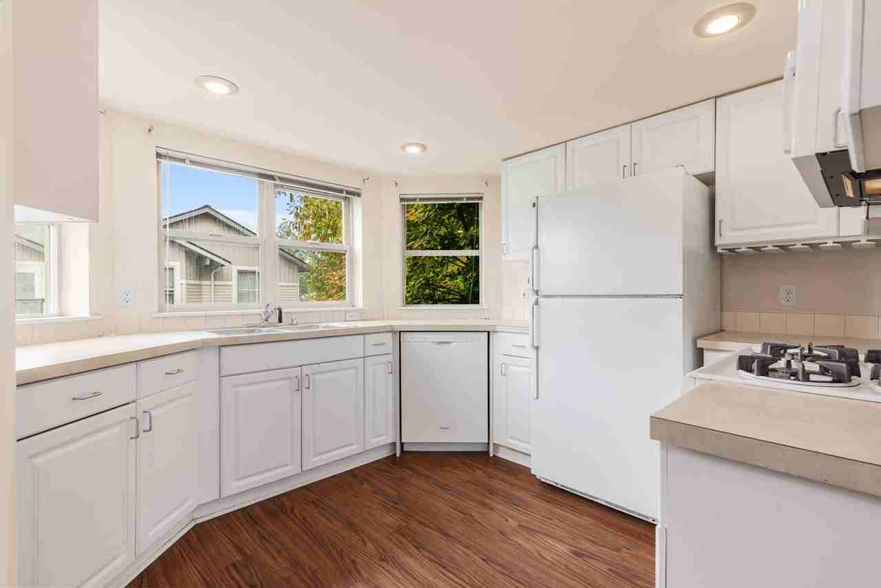 11560 Stone Ave N - Photo 6 of 18