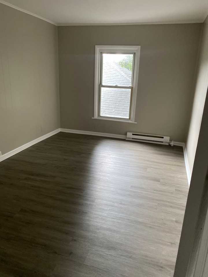 97 S Main St - Photo 2 of 8