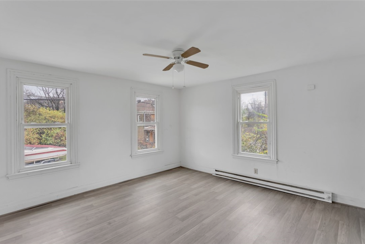 826 Washington Ave - Photo 4 of 8