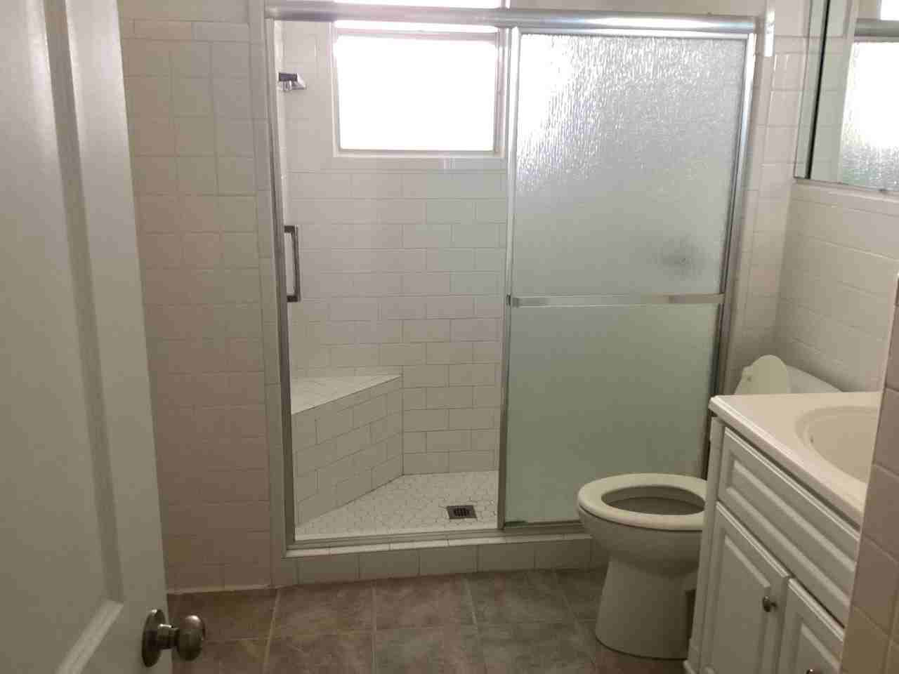 711 Nuckolls St - Photo 7 of 12