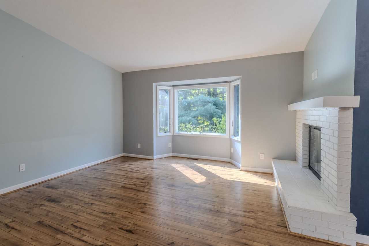 154 Homestead Ln - Photo 4 of 26