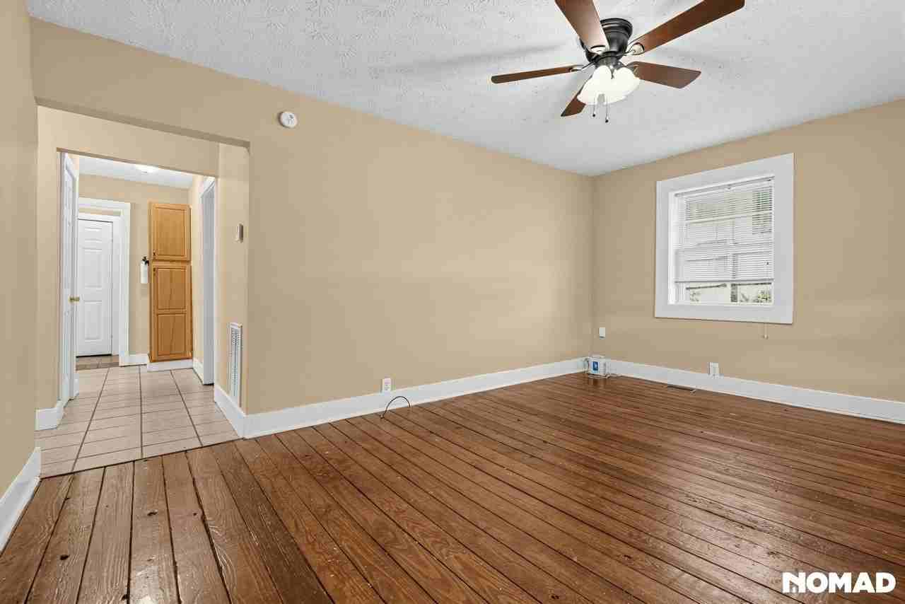 378 Atlanta Ave - Photo 3 of 32