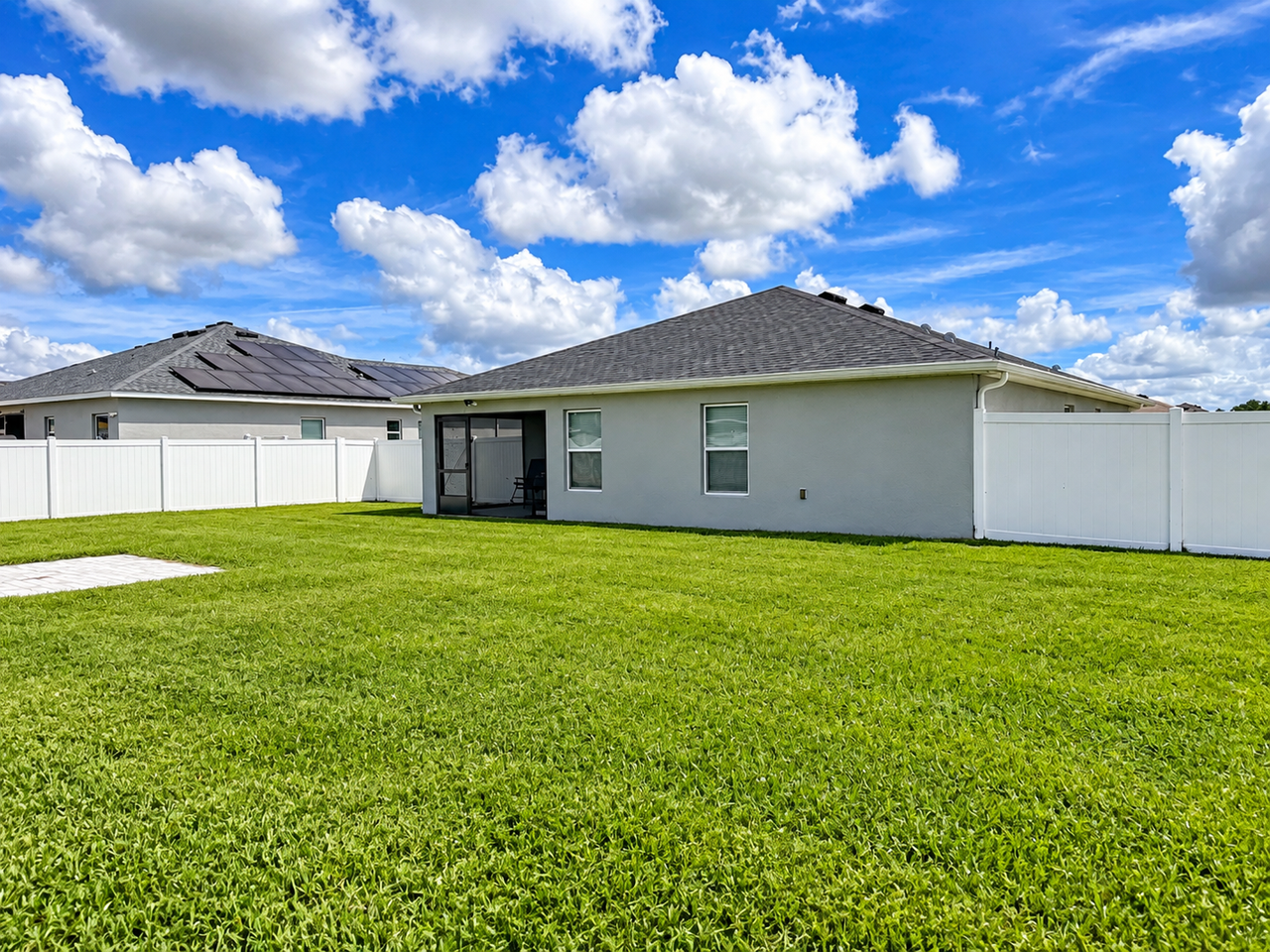 8992 Se 42nd Ct - Photo 4 of 4