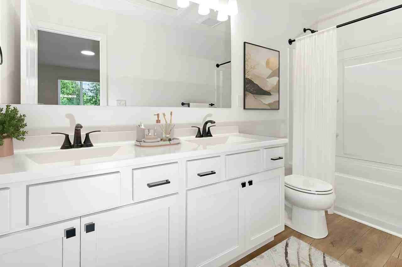 8792 Cowley Ct - Photo 4 of 31
