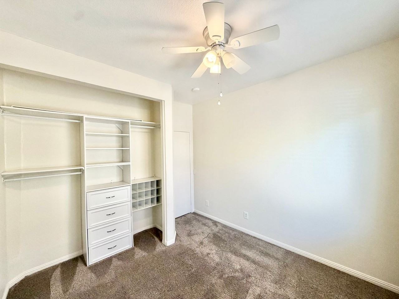 33205 Gypsum St - Photo 6 of 32